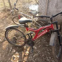 دوچرخه.مخزن آب آهنی|دوچرخه، اسکیت، اسکوتر|طاهرگوراب, |دیوار