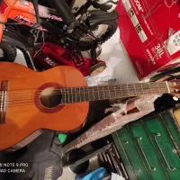 گیتار یاماها c40