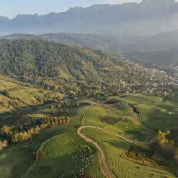 زمین هکتاری باغی سنگده ، فریم ، پاجی ، تلاوک ، مجی