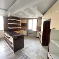 مرزداران-112-متر-2-خواب-سه-نبش-غرق-در-نور