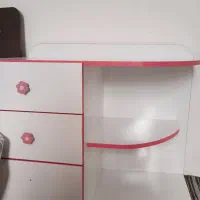 کمد ومیز تحریر