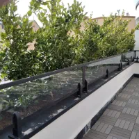 نرده شیشه ای