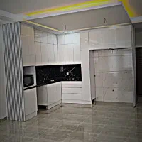 ساخت ونصب انواع کابینت و کمد دیواری