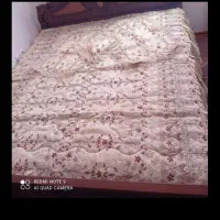روتختی دونفره همراه با دوبالشت بزرگ ویک بالش قلبی