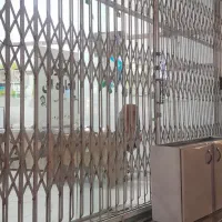 درب کرکره در حد نو