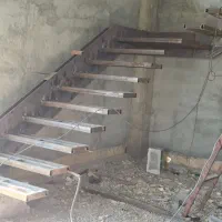 ساخت انواع پله گرد.کنسولی.معلق باکس وسط