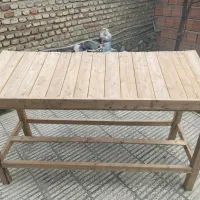 یک عدد آینه ودوعددمیز تره بار