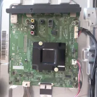 تعمیرات تخصصی تلویزیون ال ای دی LED ال سی دی LCD|خدمات پیشه و مهارت|رشت, رشتیان|دیوار