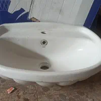 سنگ روشویی بزرگ کاملا سالم