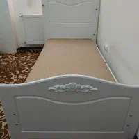 تخت و پاتختی وکمد|تخت و سرویس خواب|فولادشهر, مسکن مهر فولادشهر|دیوار