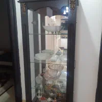 بوفه و ویترین