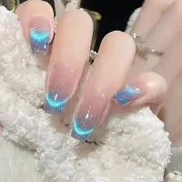 استخدام رنگ کار و اصلاح ابرو