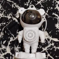 چراغ خواب فضانورد