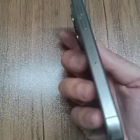 اپل iPhone 15 Pro با حافظهٔ ۲۵۶ گیگابایت|موبایل|اقبالیه, |دیوار
