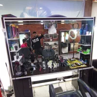 میز آرایشگاه