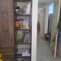 تخت تک نفره+ میز ارایش+کتابخانه+ کمد دودر|تخت و سرویس خواب|پرند, فاز ۵|دیوار