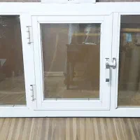 پنجره آلومینیومی دوجداره شیشه آینه  دار در حد نو