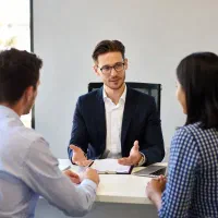 خانه-شما-را-بک-هفته-ای-میفروشیم-یک-هفته-ای-میخریم