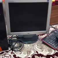 کامپیوتر گیگابایت به همراه موس کیبورد و مانیتور LG|رایانه رومیزی|بابل, |دیوار