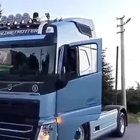 نیازمند شا گرد