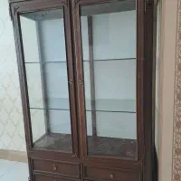 بوفه چوبی با معرق کاری شده ظریف