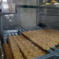 نیازمند به کار گر ساده جهت کار در تهیه غذا|استخدام خدمات فروشگاه و رستوران|تهران, استاد معین|دیوار
