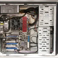 خدمات تخصصی تعمیرات کامپیوتر و شبکه