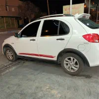 کوییک R سفید قرمز.رینگ اسپورت آلومینیومی|خودرو سواری و وانت|دهدشت, |دیوار