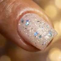 کاشت و ترمیم، پدیکور مانیکور|خدمات آرایشگری و زیبایی|ابهر, |دیوار