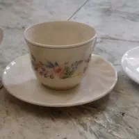 حراج وسایل خرد منزل به علت تخلیه منزل|ظروف سرو و پذیرایی|شیراز, سینما سعدی|دیوار