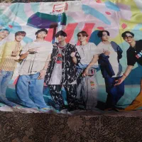 پوستروقاب گروه بلک پینک وبی تی اس