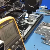 تعمیرات لپتاپ و کامپیوتر سیار