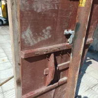 درب چوبی قدیمی|کلکسیون اشیاء عتیقه|بندر کنگان, |دیوار