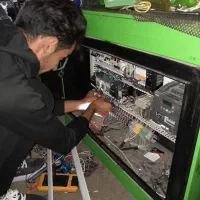 برقکار رفع اتصالی سیمکش برقکاری