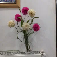 گلدان کریستال با دوشاخه گل‌های داودی