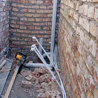 لوله کشی آب و فاضلاب برق کشی ساختمان جوشکاری