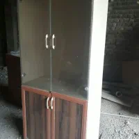 دراور ۴کشابه وویترین شیشه ای