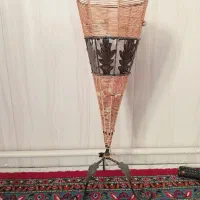 گلدان ایستاده