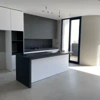 ۱۱۵ متر / ۳ خواب / ظفر / نوساز / ویو عالی