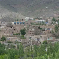 فروش-فوری-زمین-مسکونی-در-روستای-ابر