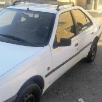 پژو روا سفید