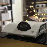 ویدئو پروژکتور هیتاچی|تلویزیون و پروژکتور|قم, سالاریه|دیوار