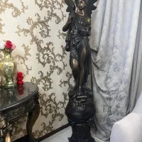 مجسمه قلع و سرب