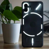 ناتینگ phone 2 با حافظهٔ ۲۵۶ گیگابایت