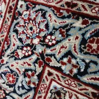 قالی ۹متری تمیزوسالم ۷۰۰تومان