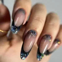 آموزش کاشت ناخن لاین ژل و پودر