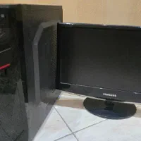 کیس و مانیتور کامپیوتر