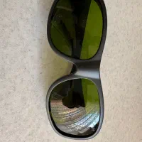 عینک لیزر پزشکی و صنعتی فایبر