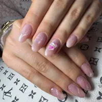 خدمات مژه و ناخن ارزان|خدمات آرایشگری و زیبایی|ساری, |دیوار