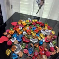 مقداری سنگ رنگی تزیینی نو آکبند